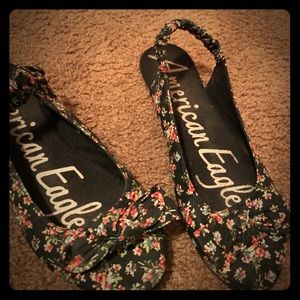 Size 9 American Eagle flats